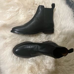Thursday’s Chelsea Boots 8 women’s genuine leather